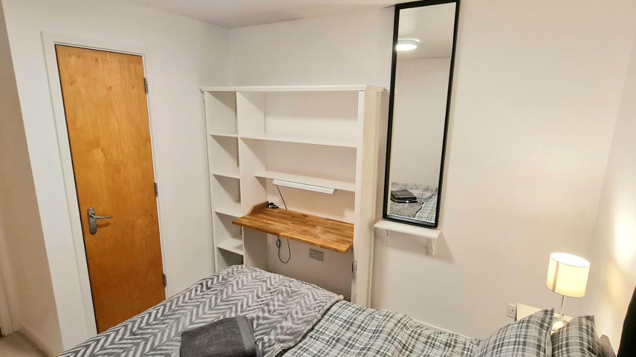 Lovely 3 Bedroom Apartment - Free Parking EDI Exterior foto